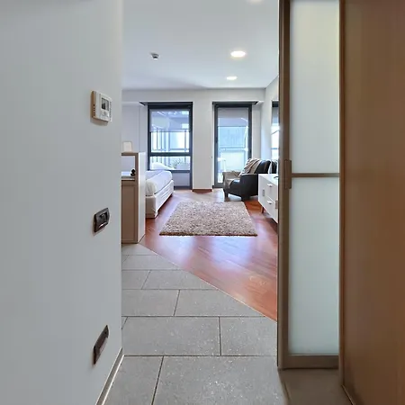 アパート Casamia 605 *